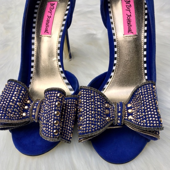 🎀NWT Betsey Johnson Glendah Blue/Gold Heels - Picture 12 of 16